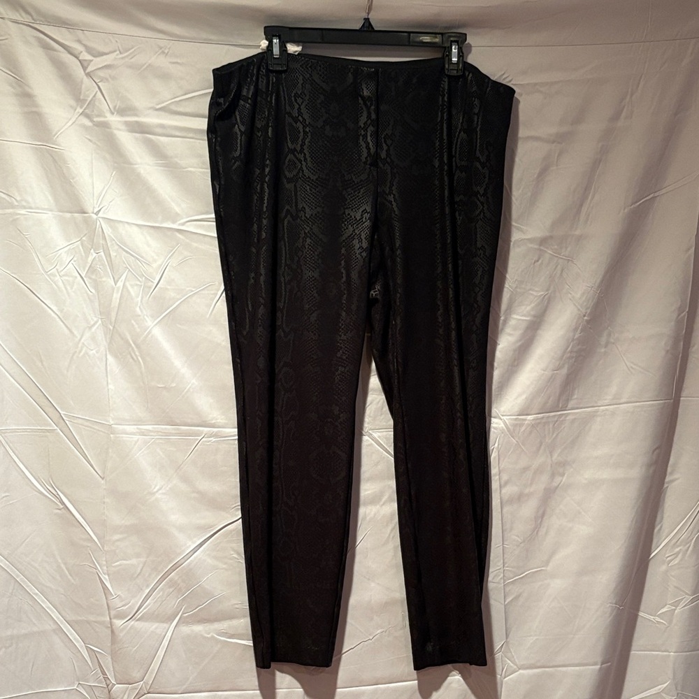 Alfani women Black Textured Dress Pants